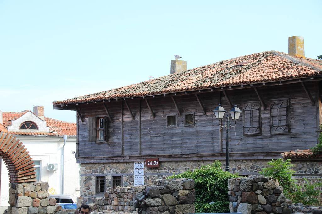 Family Hotel Verona Sozopol Exterior foto