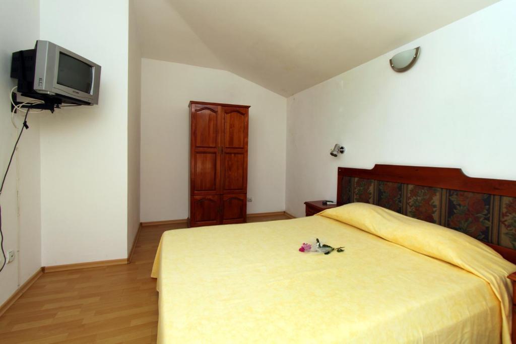 Family Hotel Verona Sozopol Quarto foto