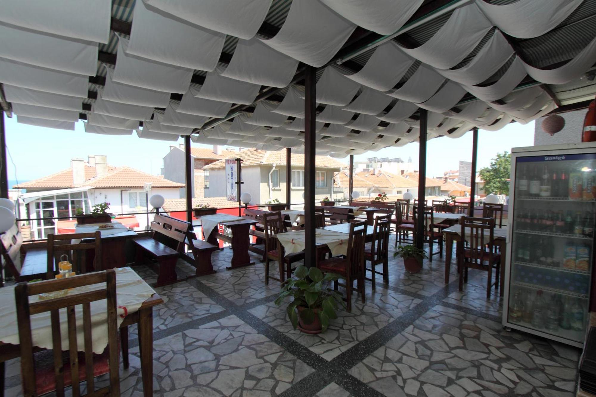 Family Hotel Verona Sozopol Exterior foto