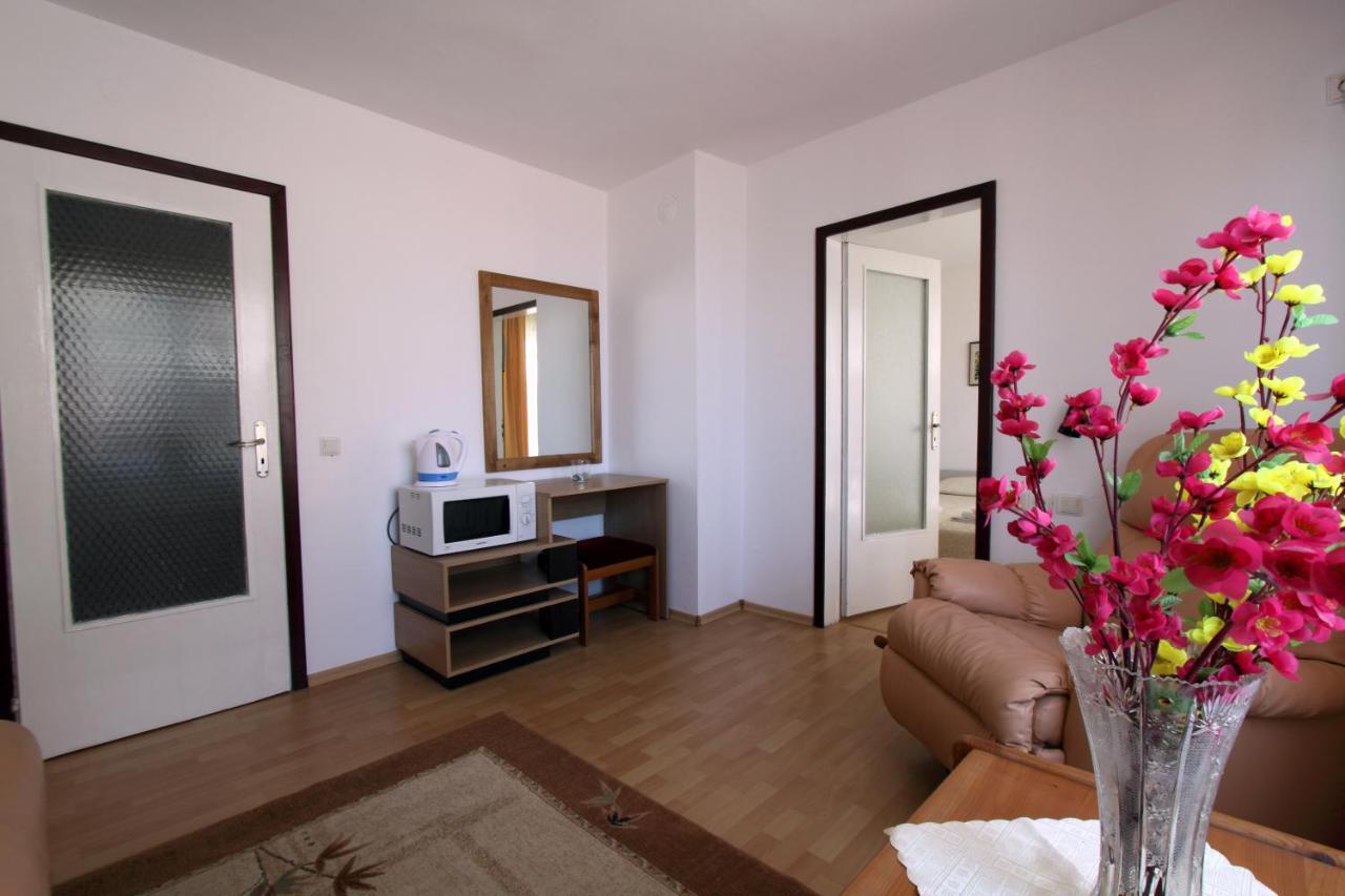 Family Hotel Verona Sozopol Exterior foto